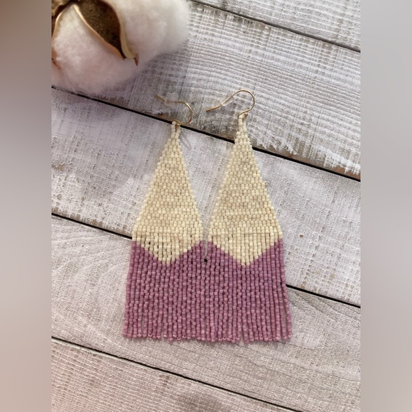 The EDELWEISS - beaded fringe earrings - Picture 1 of 4